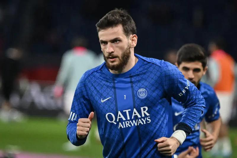 O Preço do Sucesso: Navegando no Mercado de Verão como Campeões da Champions League